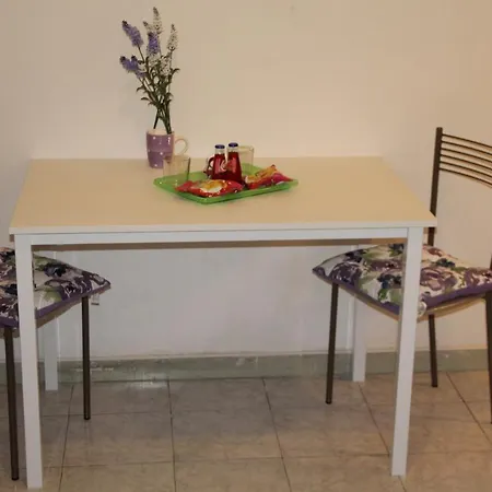 Ma Maison: Grazioso E Accogliente Monolocale Appartement